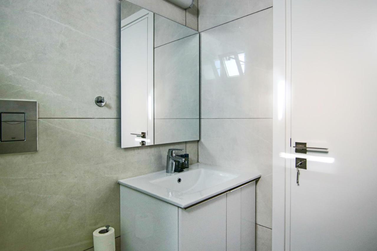 Appartement Phaedrus Living - Seaside Executive Flat Harbour 204 à Paphos Extérieur photo